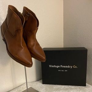 NIB Women Vintage Foundry Arielle Boot - Size 7